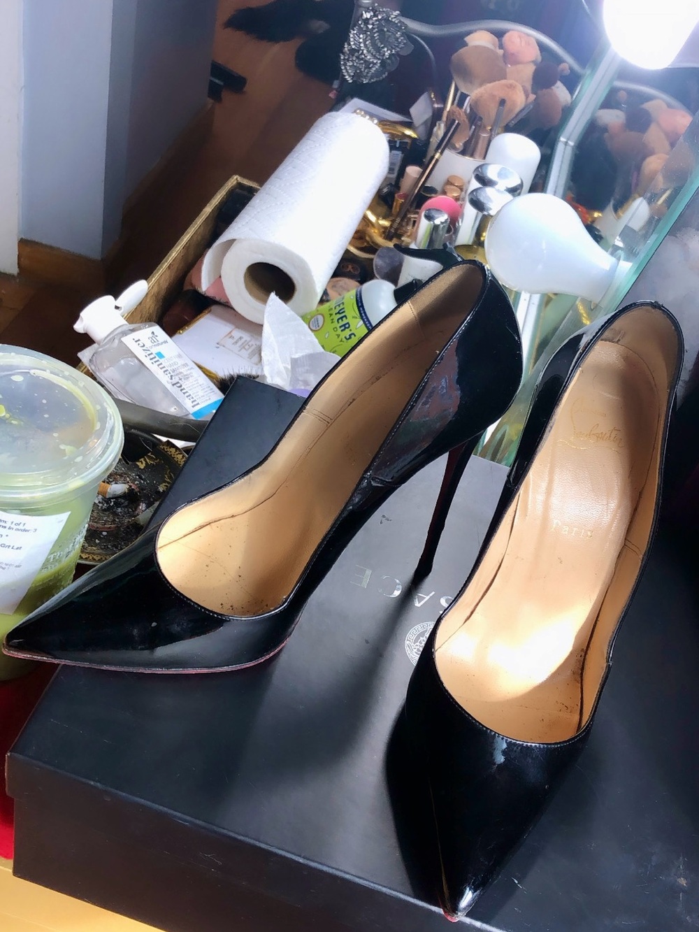 Christian Louboutin So Kate
120 mm Patent calf leather black pumps. Size 42.